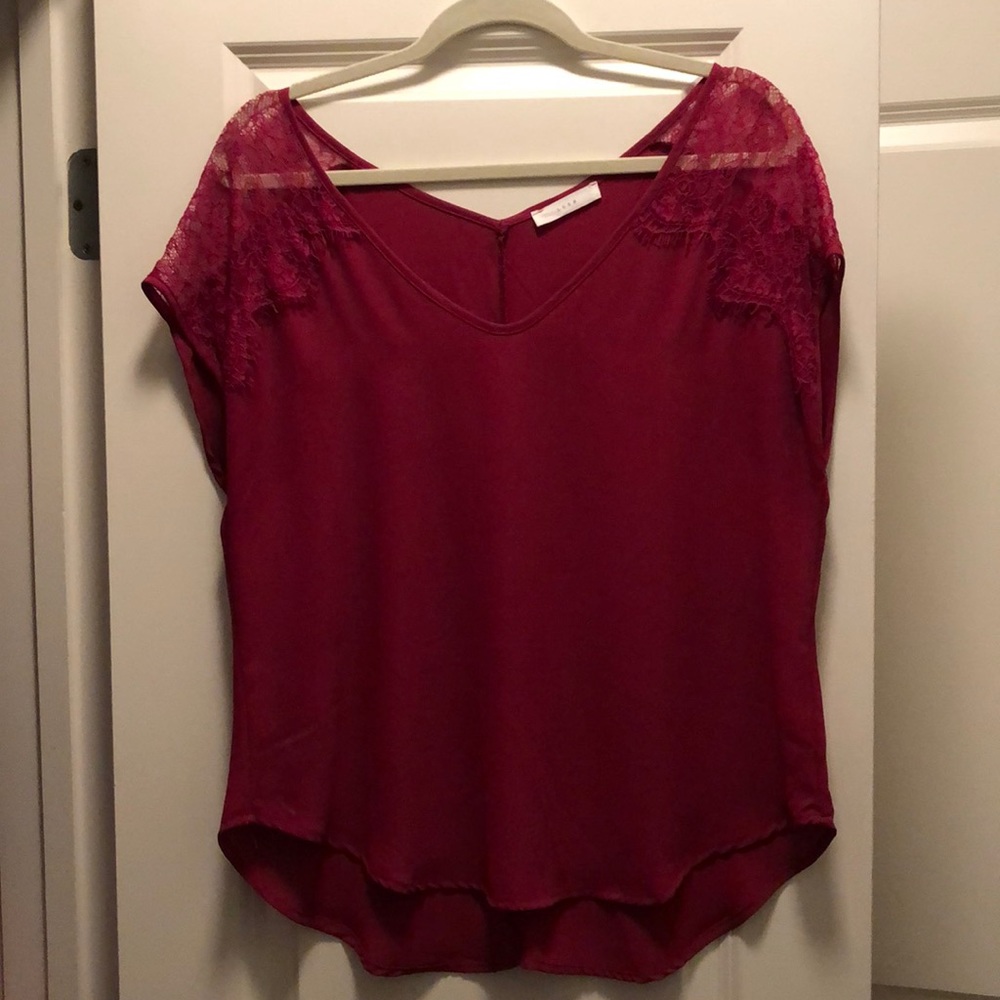 Maroon blouse!